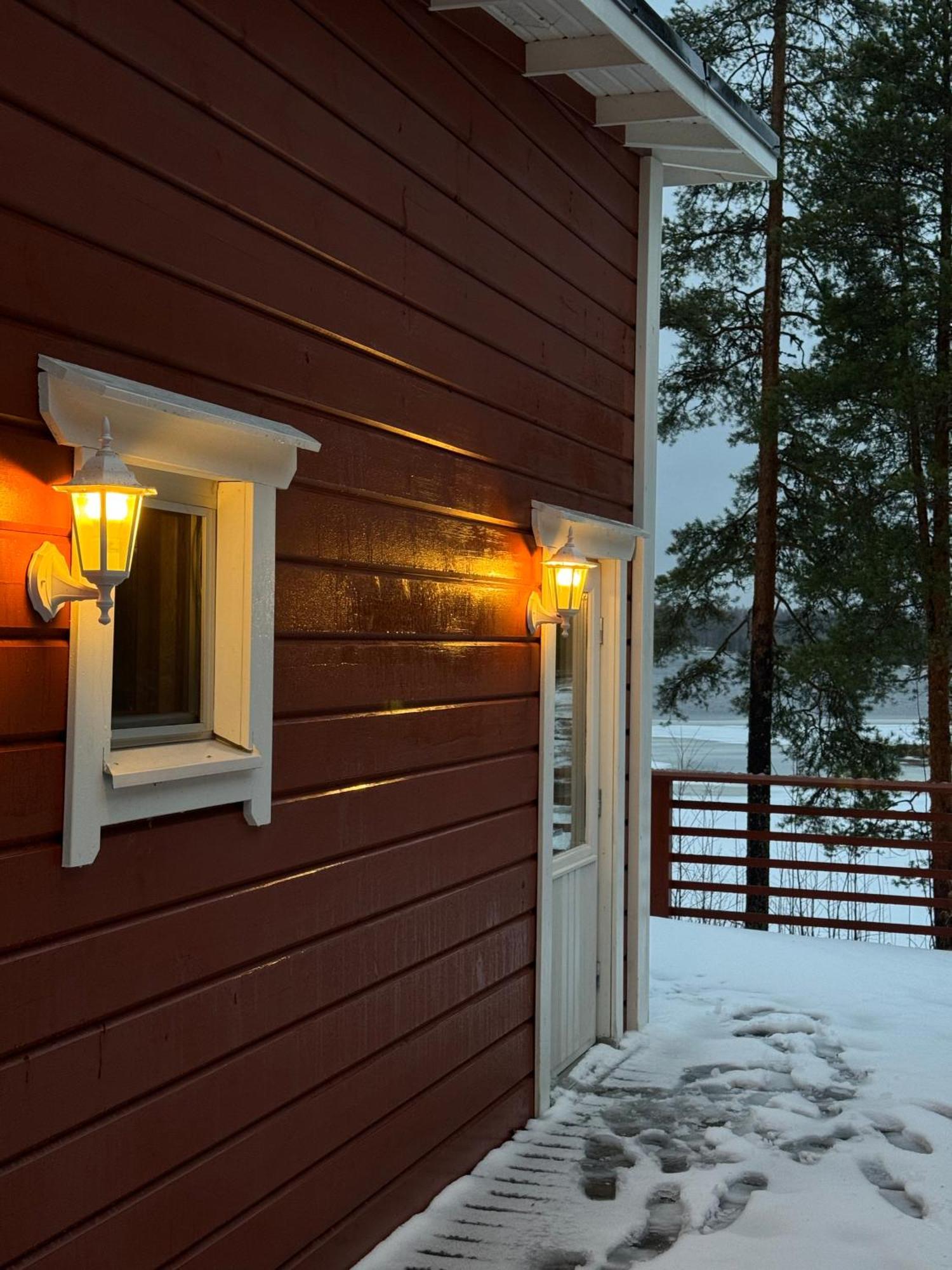 Nilsiä Tiiringolf Cottages מראה חיצוני תמונה